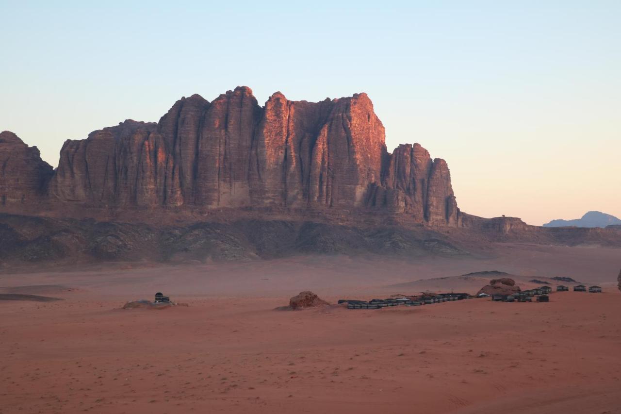 Mohammed Mutlak Camp Hotel Wadi Rum Ngoại thất bức ảnh